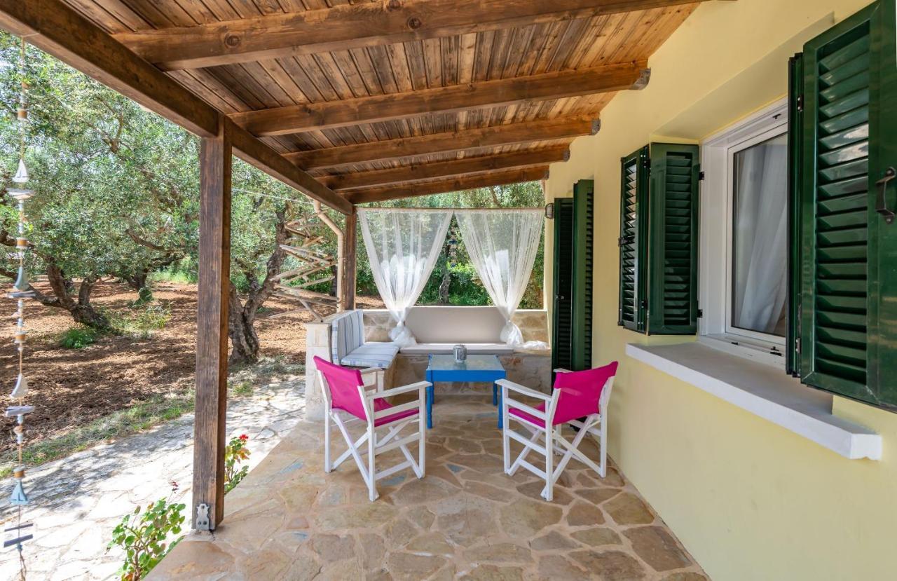 Olivegrove Villa - Nestled In Olive Trees With Private Pool, By Zantewize 트라가키온 외부 사진